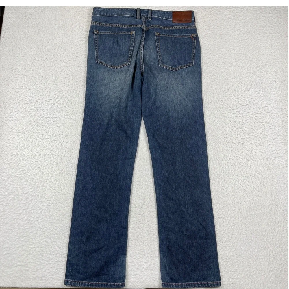Tommy Bahama Jeans Mens 33x32 Blue Straight Leg Medium Wash Denim Casual Travel